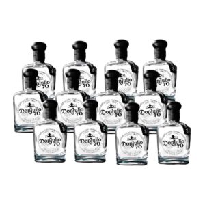 Caja con 12 Tequilas Don Julio 70 Cristalino Añejo 700 ml