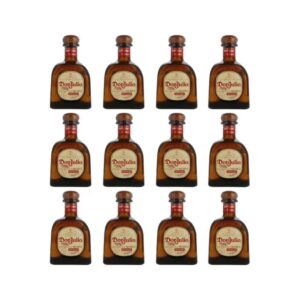 Caja con 12 Tequilas Don Julio Reposado 700 ml
